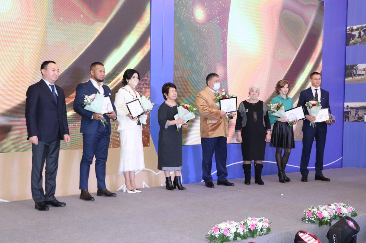 Награждены победители премии «Жомарт Жүрек»