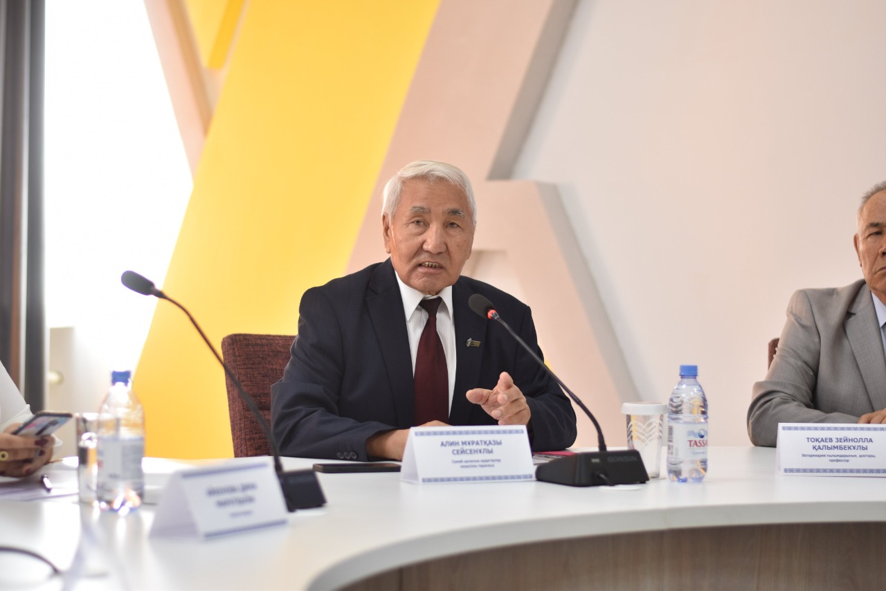 Региональное заседание экспертного клуба «Sarap» на тему:  «Послание-2022: на пути к справедливому Казахстану».